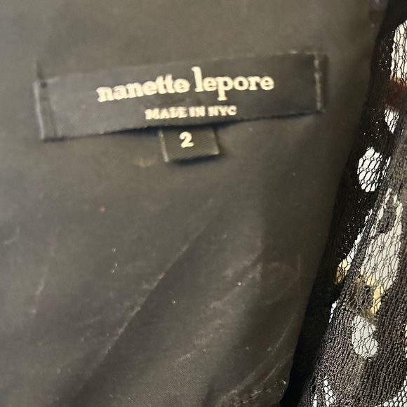 Nanette Lepore Elegant Long Sleeve V-Neck Black Lace Dress Size 2 - Picture 4 of 4